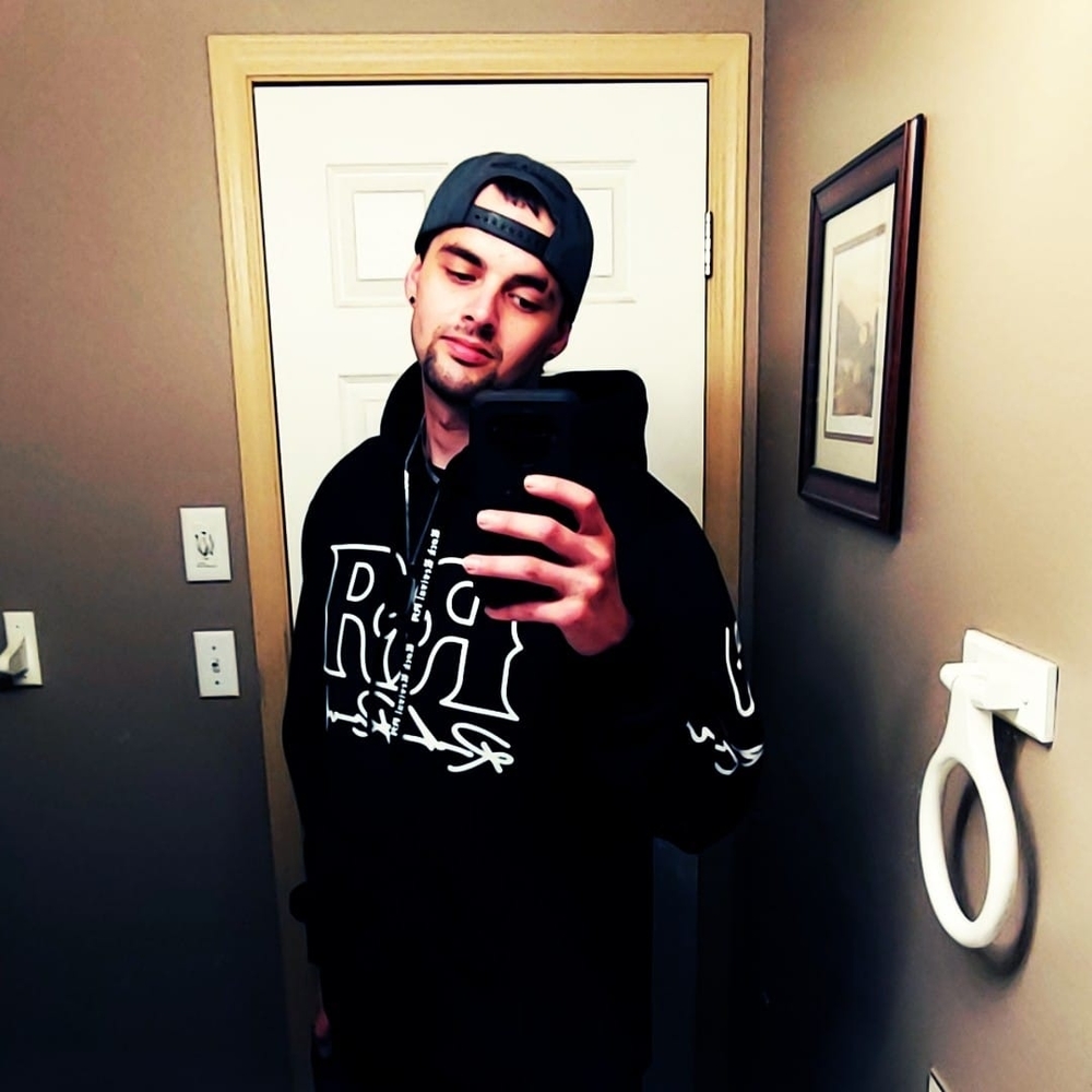 Meet your Posher, Dale